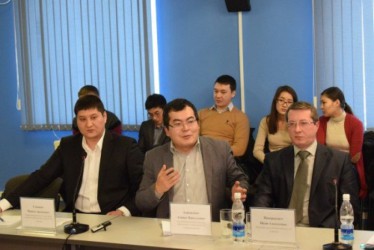 Бишкекский филиал МИМРД МПА СНГ внес свои рекомендации в рамках Общественного диалога на тему «Рефререндум и выборы депутатов местных кенешей Кыргызской Республики 2016 года – итоги и дальнейшие планы» - 17.02.2017