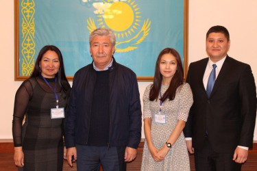 20 марта 2016 года - Мониторинг парламентских выборов в Казахстане в Посольстве Казахстана в Бишкеке