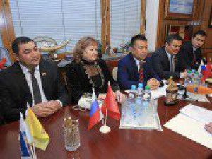 СДПК и партия «Справедливая Россия» проведут совместный международный форум летом 2016 года