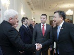 Глава Палаты депутатов парламента Чехии: Кыргызстан далеко прошел по демократическому пути развития, это заслуживает признания