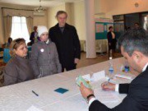 По итогам голосования в Посольстве Казахстана в Кыргызстане уверено победил «Нур Отан»