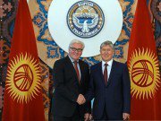 Президент Алмазбек Атамбаев встретился с Действующим председателем ОБСЕ, Федеральным министром иностранных дел Германии Франком-Вальтером Штайнмайером