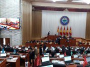 Фракция «Ата Мекен» выдвигает на пост спикера Жогорку Кенеша лидера СДПК Чыныбая Турсунбекова