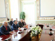 Торага Жогорку Кенеша Ч.Турсунбеков встретился с председателем Маджлиси намояндагон Маджлиси Оли Республики Таджикистан Ш. Зухуровым Торага Жогорку Кенеша Ч.Турсунбеков встретился с председателем Маджлиси намояндагон Маджлиси Оли Республики Таджикистан Ш. Зухуровым