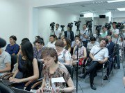 Состоялась пресс-конференция Торага Жогорку Кенеша Чыныбая Турсунбекова по итогам работы I сессии VI созыва парламента Состоялась пресс-конференция Торага Жогорку Кенеша Чыныбая Турсунбекова по итогам работы I сессии VI созыва парламента