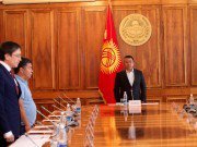 Торага Ч.Турсунбеков встретился с лидерами парламентских фракций и председателями профильных Комитетов парламента Торага Ч.Турсунбеков встретился с лидерами парламентских фракций и председателями профильных Комитетов парламента