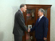 Президент и депутат Бельгии обсудили вопрос сотрудничества Кыргызстана и ПАСЕ