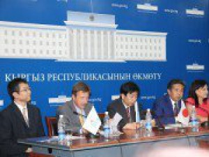 Кыргызстан получил современное электронное оборудование для проведения выборов