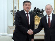 Президент Кыргызстана С.Жээнбеков поздравил В.Путина с победой на выборах президента России