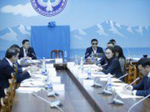 Комитет по экономической и фискальной политике одобрил ратификацию Соглашения об условиях пребывания Российско-Кыргызского фонда на территории КР