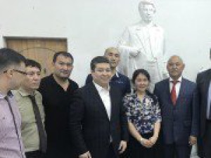 Депутаты Жогорку Кенеша участвуют в работе Постоянных комиссий МПА СНГ