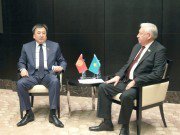 Торага Жогорку Кенеша КР А.Жээнбеков встретился с председателем Мажилиса Парламента Казахстана К.Джакуповым Торага Жогорку Кенеша КР А.Жээнбеков встретился с председателем Мажилиса Парламента Казахстана К.Джакуповым