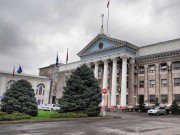 Фракции СДПК, «Мекеним Кыргызстан» и «Онугуу-Прогресс» решили выйти из коалиции большинства Бишкекского горкенеша