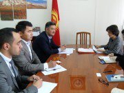 Депутаты Жогорку Кенеша А. Баатырбеков и Б. Торобаев встретились с Миссией ПРООН по оценке избирательных потребностей