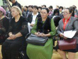 30% квота для женщин в айыльных кенешах - старт для повышения уровня жизни населения