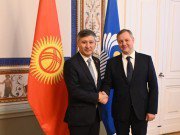 Дмитрий Кобицкий встретился с вице-спикером Жогорку Кенеша Нурланбеком Азыгалиевым Дмитрий Кобицкий встретился с вице-спикером Жогорку Кенеша Нурланбеком Азыгалиевым