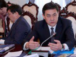 55% граждан поддерживают демократию в Кыргызстане, - глава НИСИ