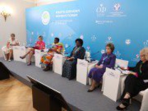 Миссия женщин в глобальных процессах: в Санкт-Петербурге открылся Евразийский Женский Форум