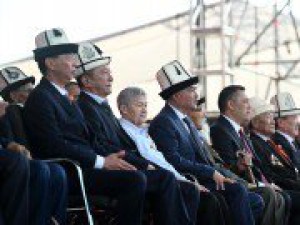 Торага Жогорку Кенеша Нурланбек Тургунбек уулу принял участие в военном параде в честь 80-летия Победы в ВОВ